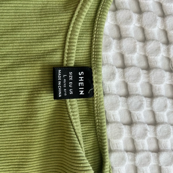 Green Sleeveless Bodysuit - Picture 2 of 2